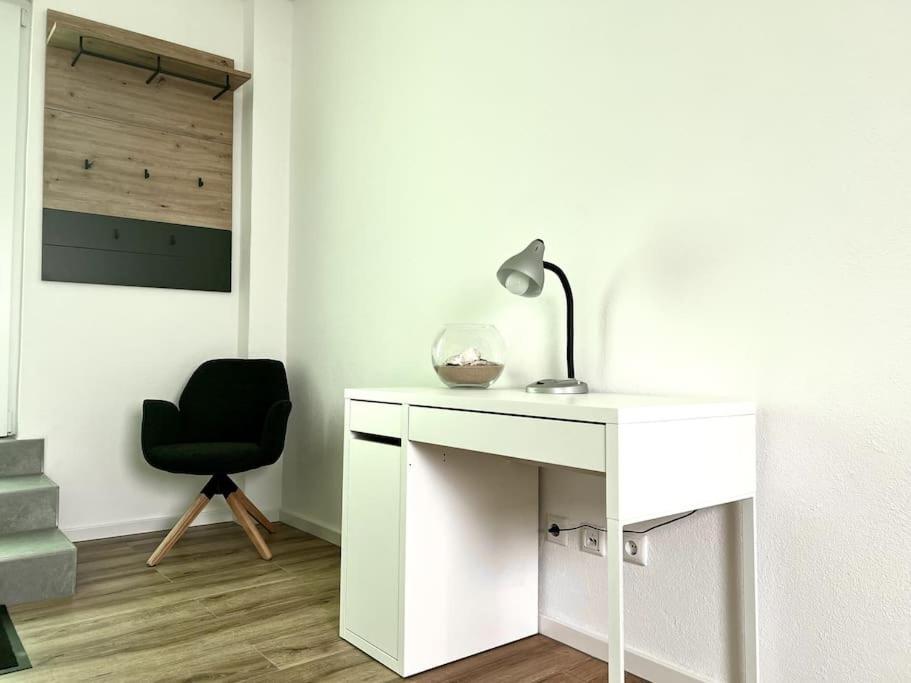 Moderne, Stilvolle Ferienwohnung In Eich Eich  Ngoại thất bức ảnh