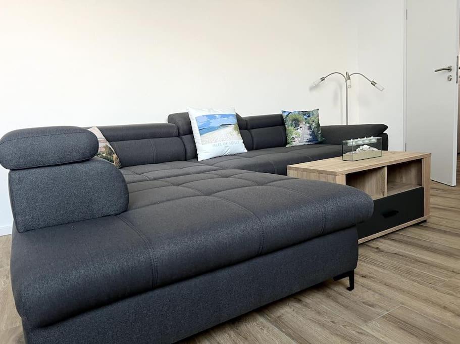 Moderne, Stilvolle Ferienwohnung In Eich Eich  Ngoại thất bức ảnh